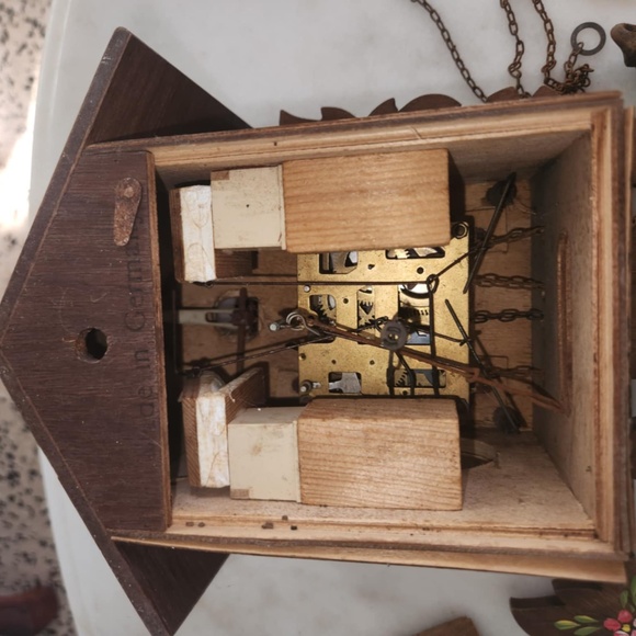 Cuckoo Clock Germany, * none working* - Picture 7 of 9